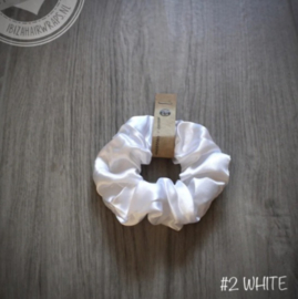 White scrunchie met LED lampjes