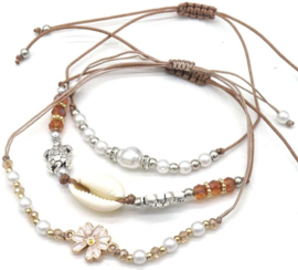 set van 3 armbandjes bloemetje bruin