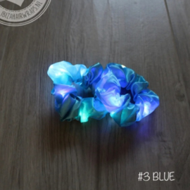 Blue scrunchie met LED lampjes