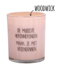 DE MOOISTE HERINNERINGEN MAAK JE MET VRIENDINNEN