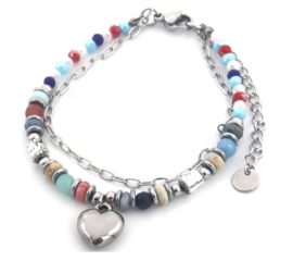 armbandje met stenen en glaskralen met RVS hartje (zilverkleurig)