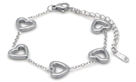 RVS armband met hartjes zilverkleurig