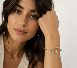 Biba armband goudkleurig met natuursteen en bedels