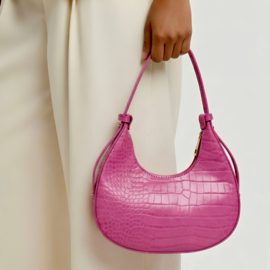 Fuchsia schoudertas met crocoprint