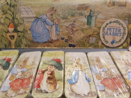 Meander Peter Rabbit gevuld met Mini Mintjes (8 cm)