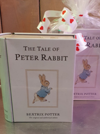 Blikken Boekje Beatrix Potter gevuld met Lieve Zuurtjes