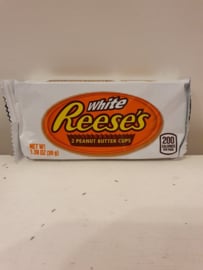 Reese's Peanut Butter Cups (White)