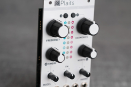 Mutable Instruments Plaits