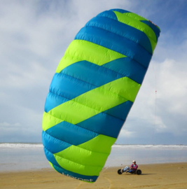 Peter Lynn Hornet 4-line all-round power kite met bar