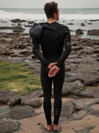 ION Wetsuit Seek Core 5/4 Front Zip with hood