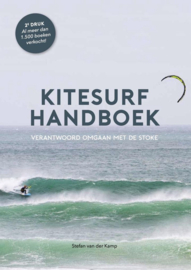 KITESURF HANDBOEK  Hernieuwde uitgave