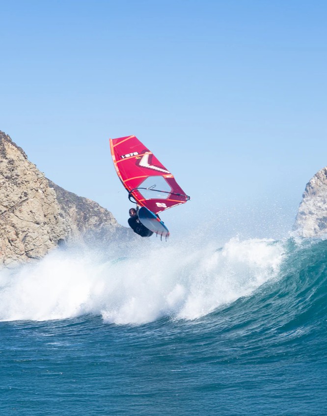 STARBOARD Hyper Wave Windsurf Board