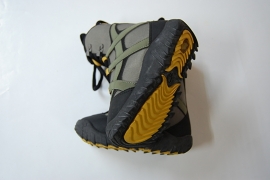 Burton snowboard boots Freestyle maat 31