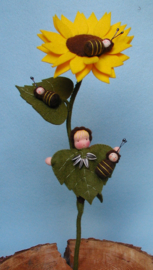 Zonnebloem met bijtjes