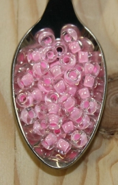Seed bead - 6/0 - pink lined crystal