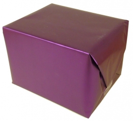 Cadeau(`s) inpakken in paars kadopapier