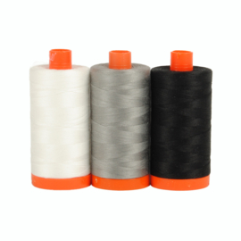 Aurifil Garen 50 WT - Color Builder Carrara Black/White