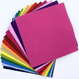 Charm Pack Benartex - Superior Solids