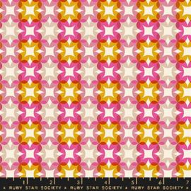 Ruby Star Woodland Park Rasberry - RS1085/14