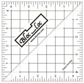 Bloc-Loc linialen - Half Square Triangle  4,5 inch