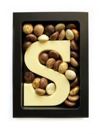 Letter S wit + kruidnoten in chocolade 5 smaken