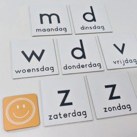 Dagen van de week (zwart-wit) 4 x 4 cm