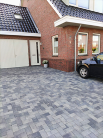 Patio betonstraatsteen 6 cm nero/grey mini facet komo