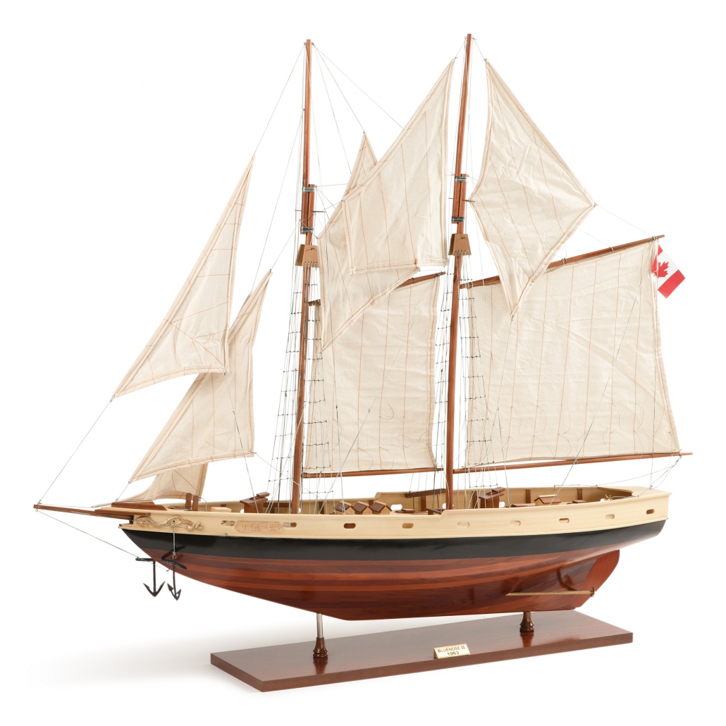 AS138 Bluenose II Painted zeilboot Authentic Models