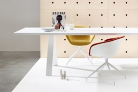 Arper CROSS table | POWDERCOATED | Topdesign van Arper