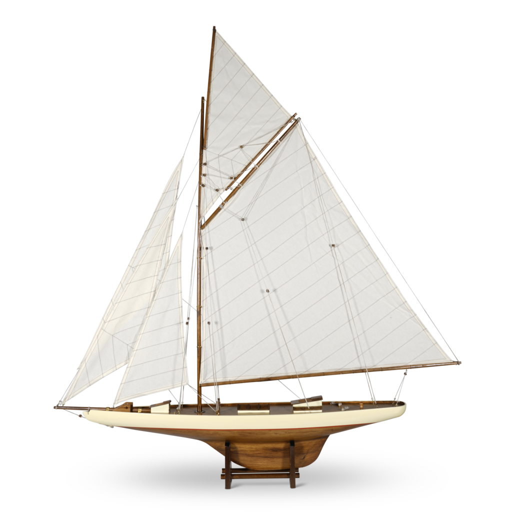 AS076F America’s Cup Columbia 1901, Medium Authentic Models