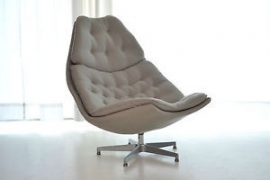 Artifort fauteuil F587 hoog model draaibaar