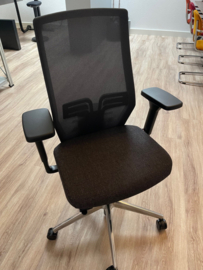 JET II SP- NPR- Bureaustoel Konig Neurath SHOWROOMMODEL