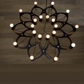 Ornametrica Bloom chandelier kroonluchter 20 lampen