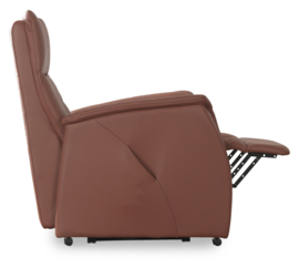 Prominent Huys Vezzano sta op fauteuil