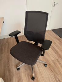 JET II SP- NPR- Bureaustoel Konig Neurath SHOWROOMMODEL