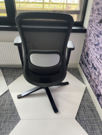 HAG SOFI (SET)  bureaustoel en konferentiestoel