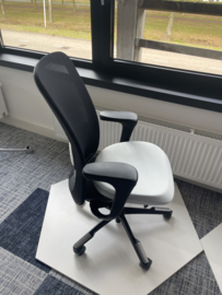 HAG SOFI (SET)  bureaustoel en konferentiestoel