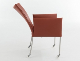 Bert Plantagie stoel type ARC FLEX in leder Tendens