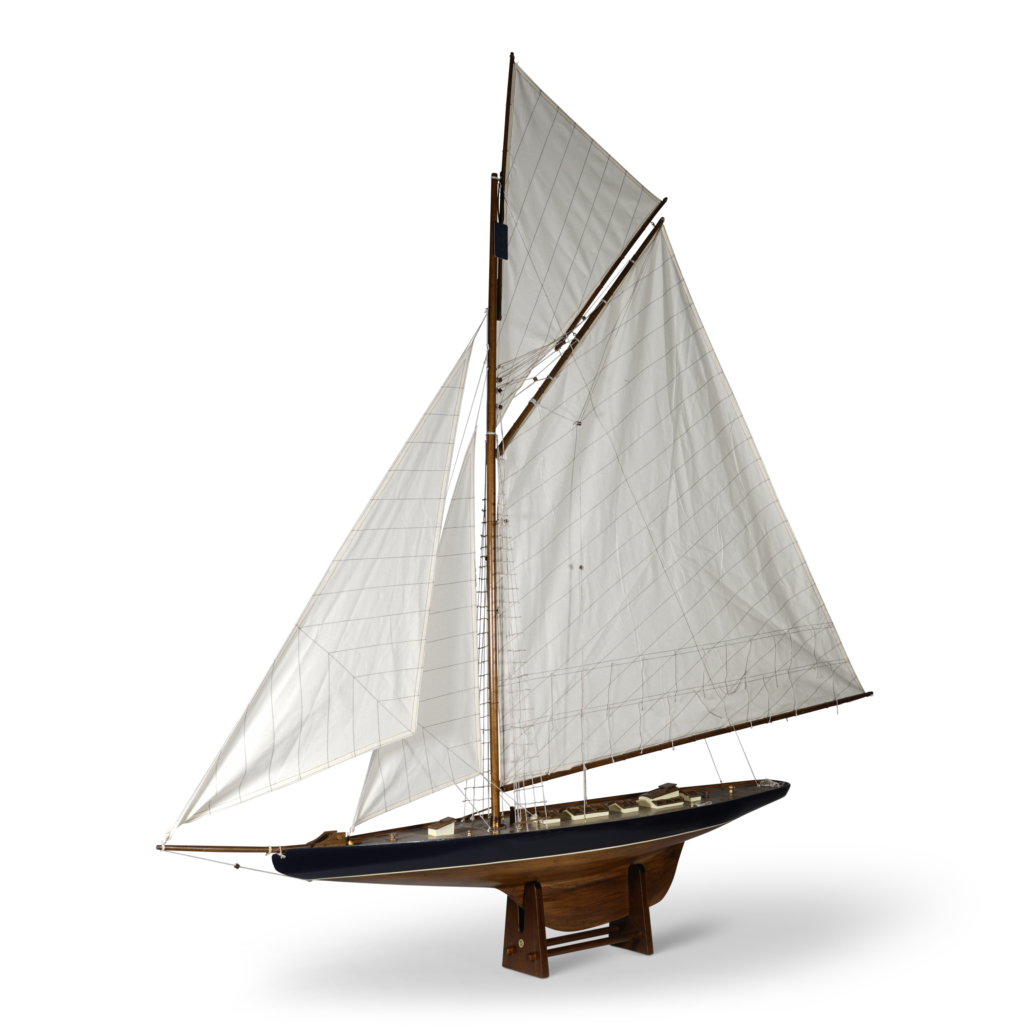 AS075F America's Cup Columbia 1901 Large Authentic Models