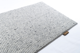 BIC Carpets Atrar