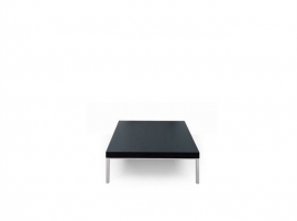 Artifort tafel T 905 Design Group 1964