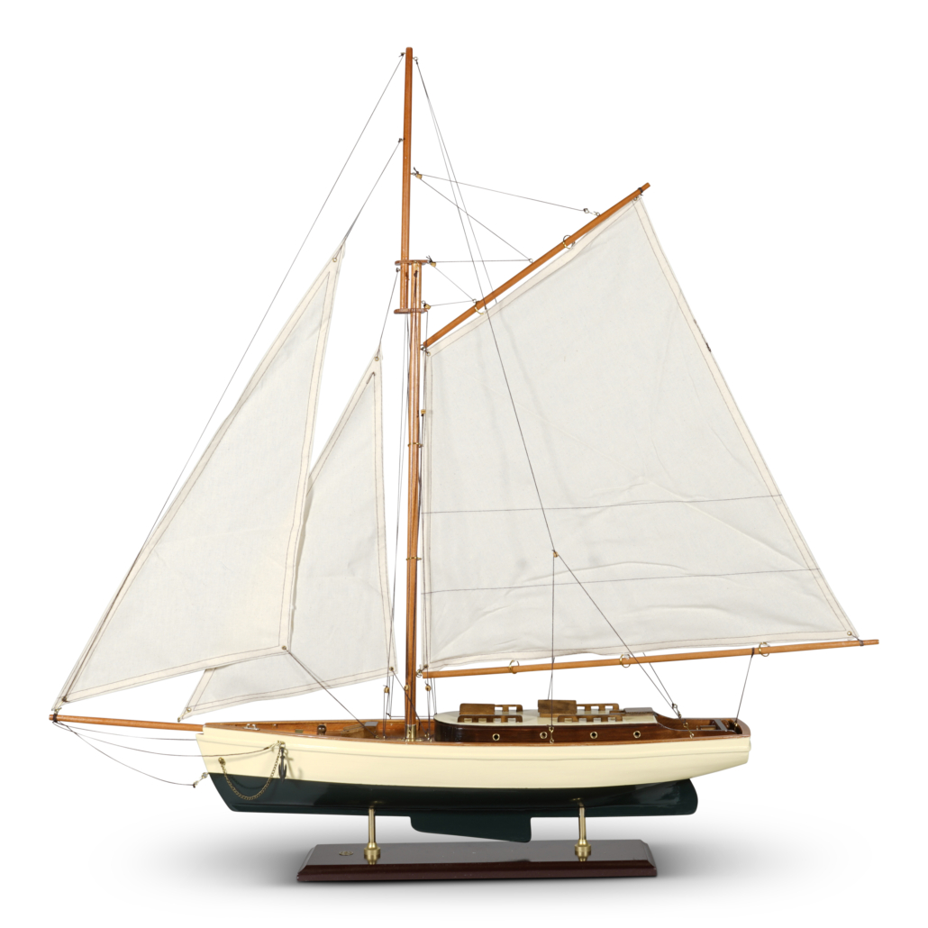 AS135 1930 Classic Yacht, Large Authentic Models