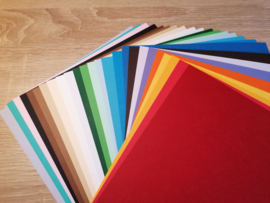 Papier A4 gemengde kleuren 240 Grams 24 vel