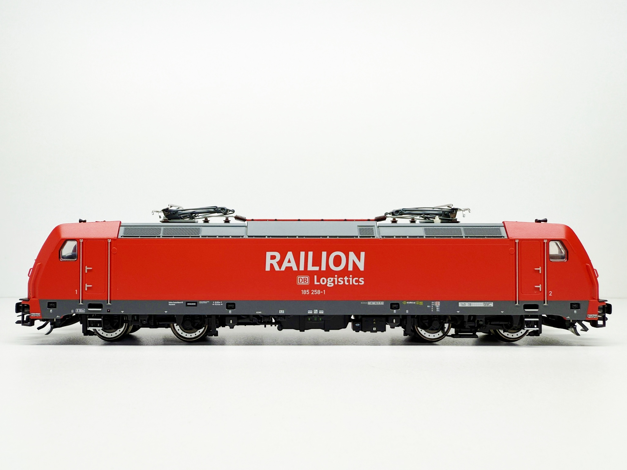 Trix 22632 Elektrische locomotief BR 185 (NEM) in ovp