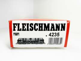 Fleischmann 4235 Diesellocomotief BR 221 (NEM) in ovp