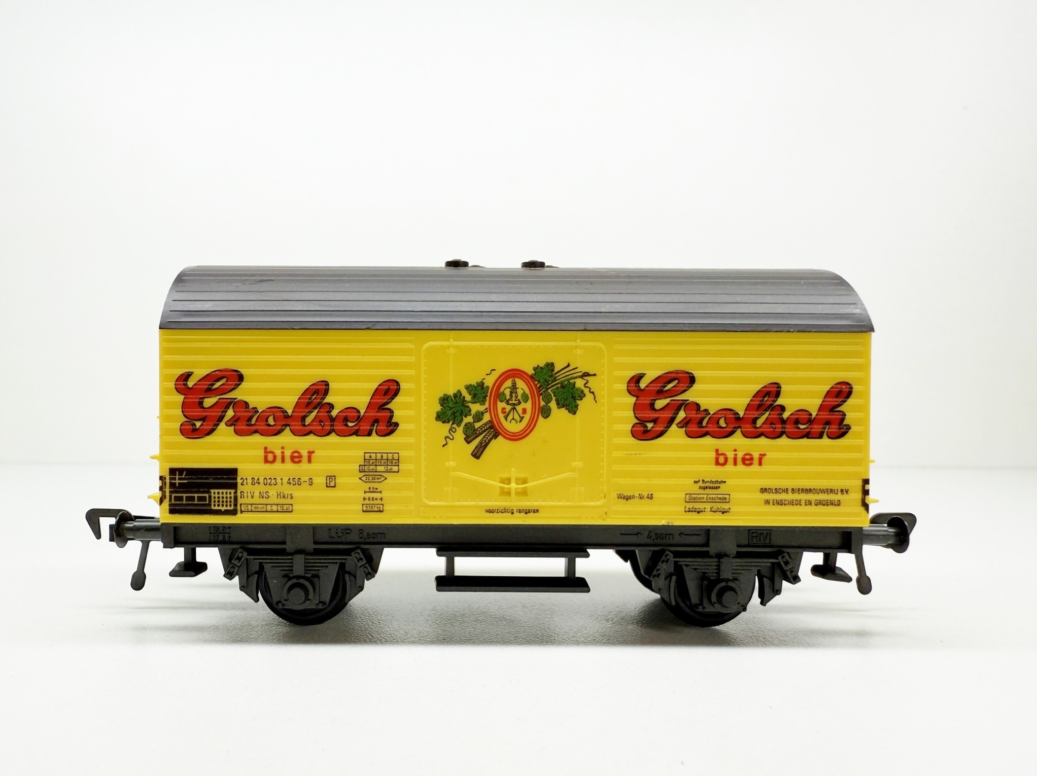 Fleischmann 5045 Gesloten goederenwagen DB (3)