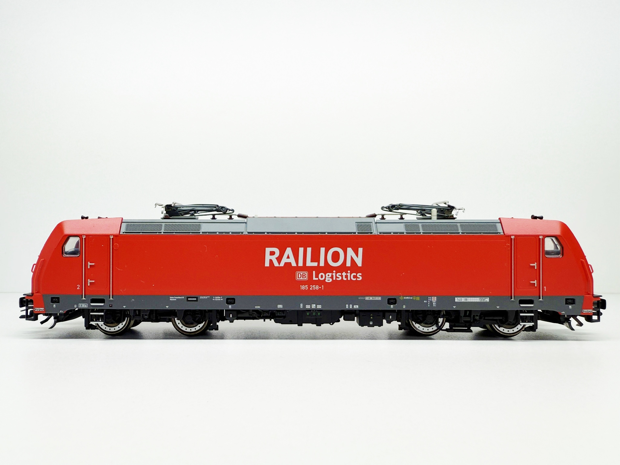 Trix 22632 Elektrische locomotief BR 185 (NEM) in ovp