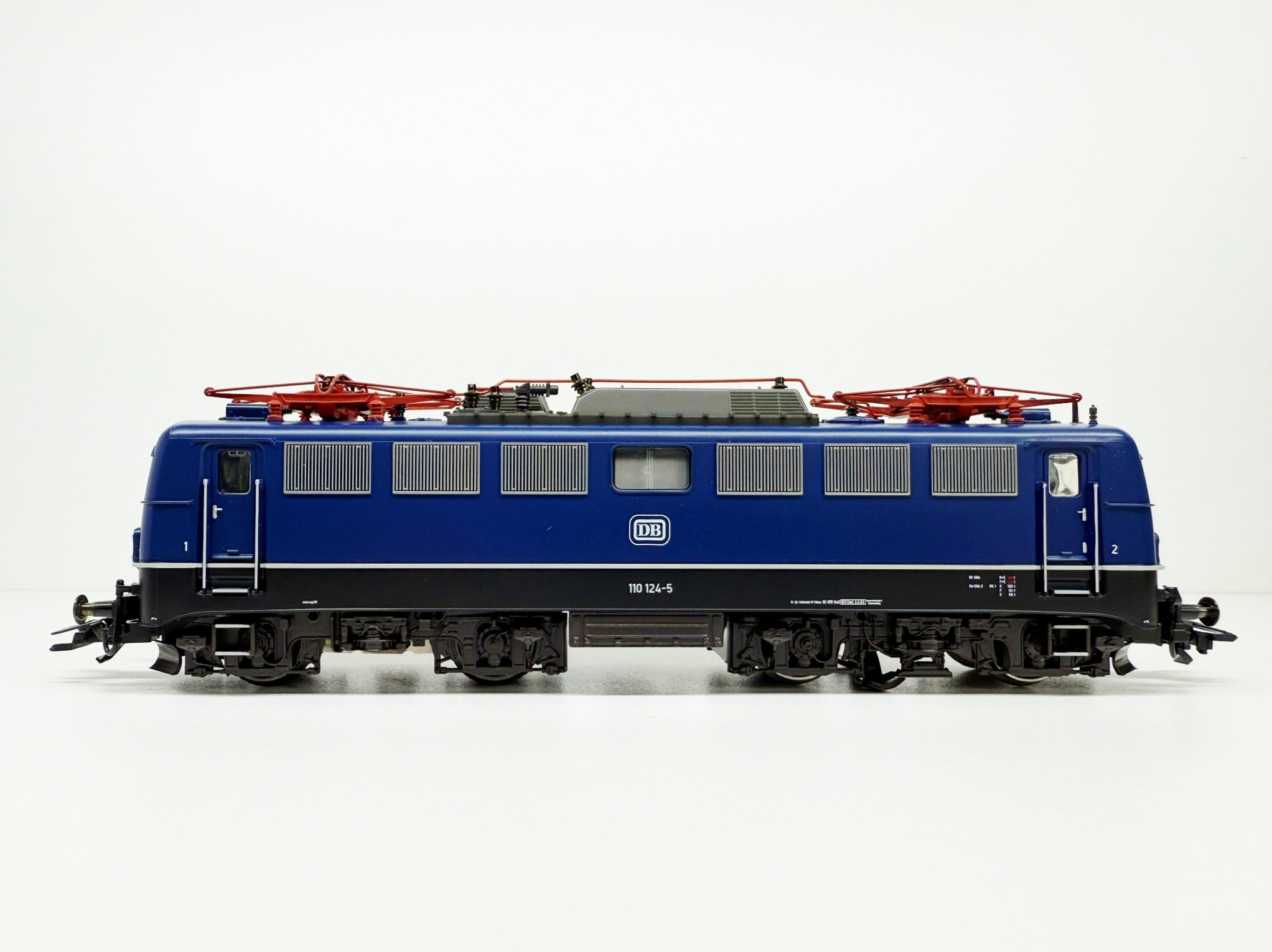 Trix Express 32255 Elektrische locomotief BR 110 (NEM) in ovp