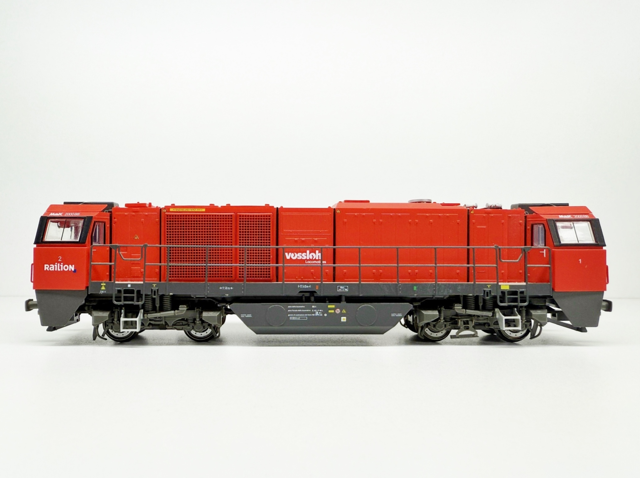 Mehano T275 (6671) Diesellocomotief 'Vossloh' (NEM) in ovp