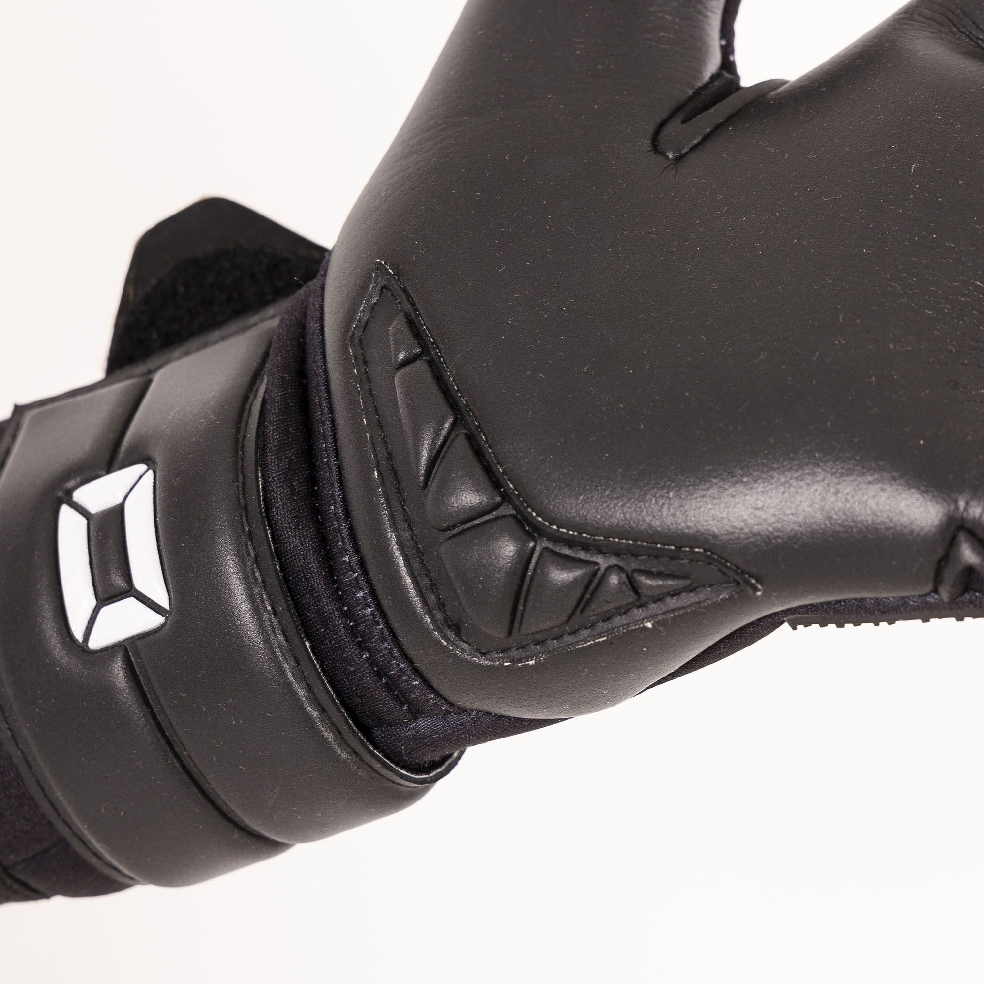 Stanno Hardground RFH VI Goalkeeper Gloves